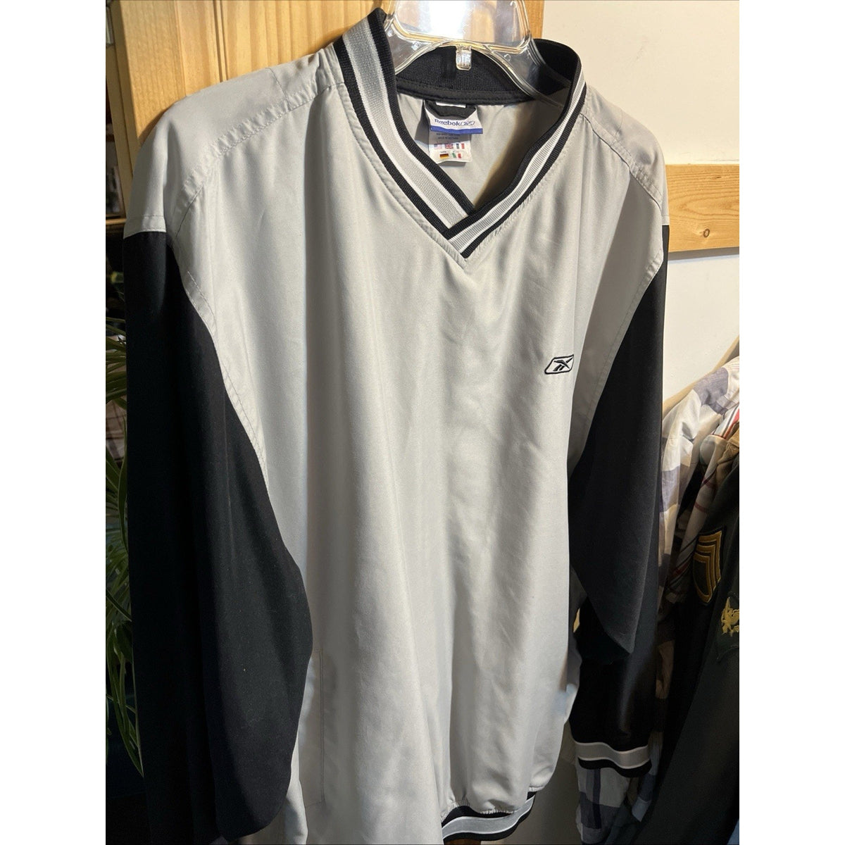 Vintage Reebok Pullover Jacket Mens L Gray Black LS Windbreaker V Neck Retro 90s