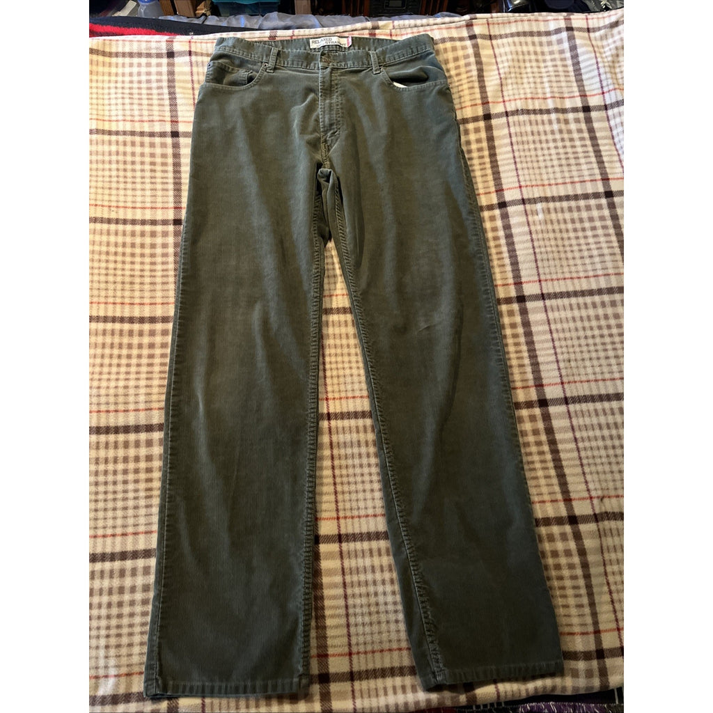 VTG Levi's 559 Relaxed Straight Corduroy Pants Mens 35x35 Olive Green 5 Pocket