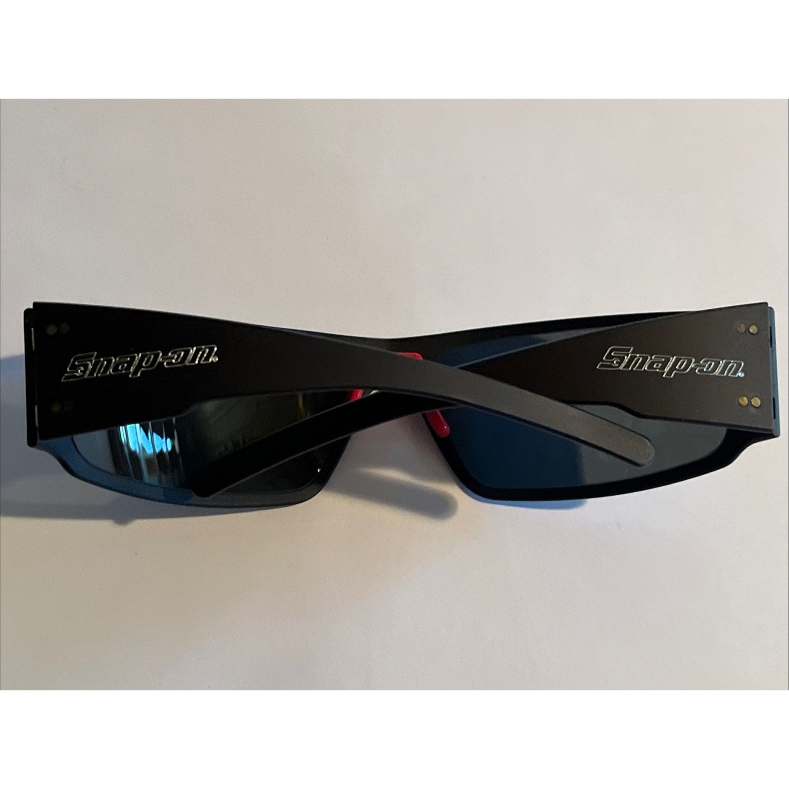 Snap On Tools Sunglasses Aluminum Frame Polarized Charcoal Gray Made In USA