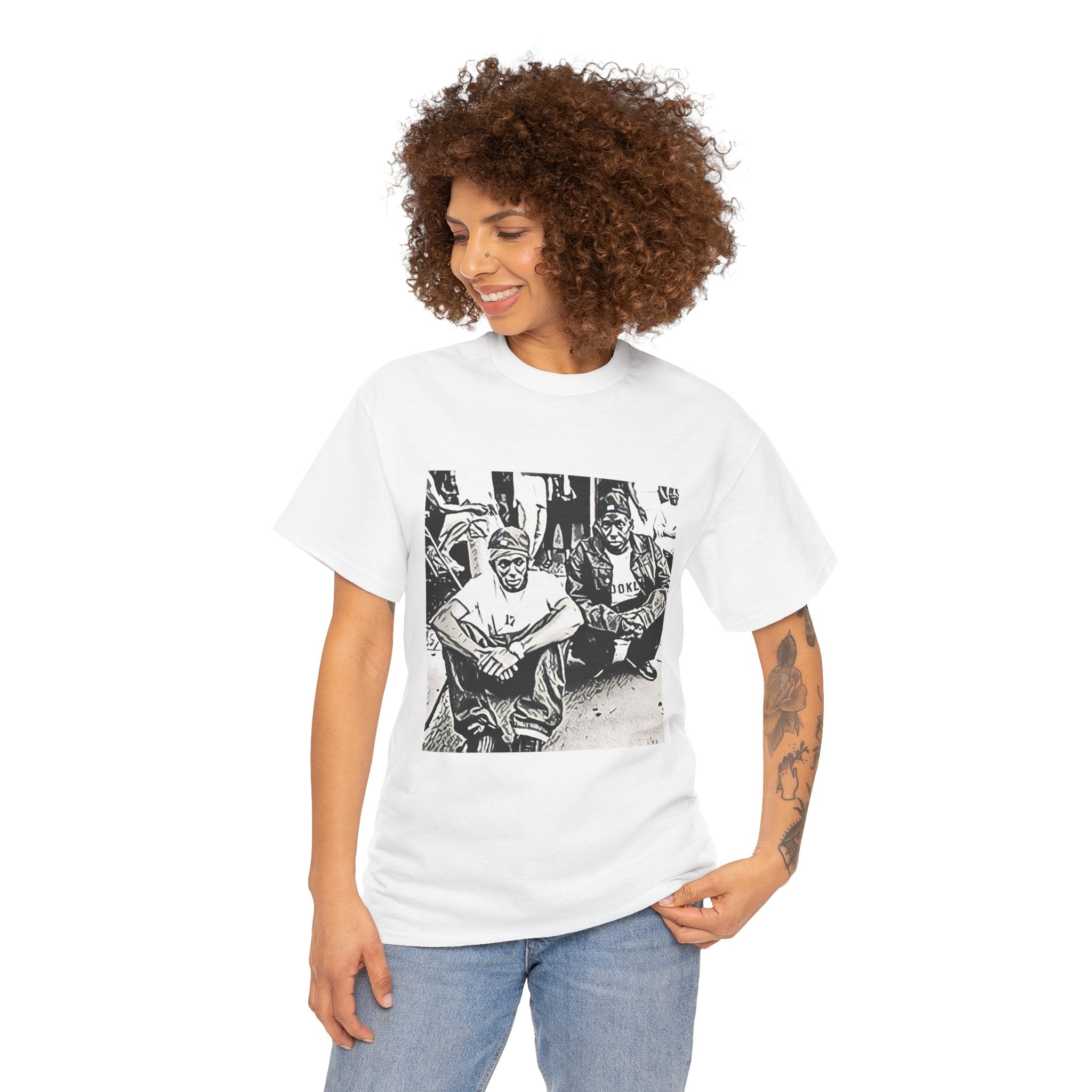 Black Star Graphic Print Short Sleeve Crew Neck Unisex Heavy Cotton Tee Shirt