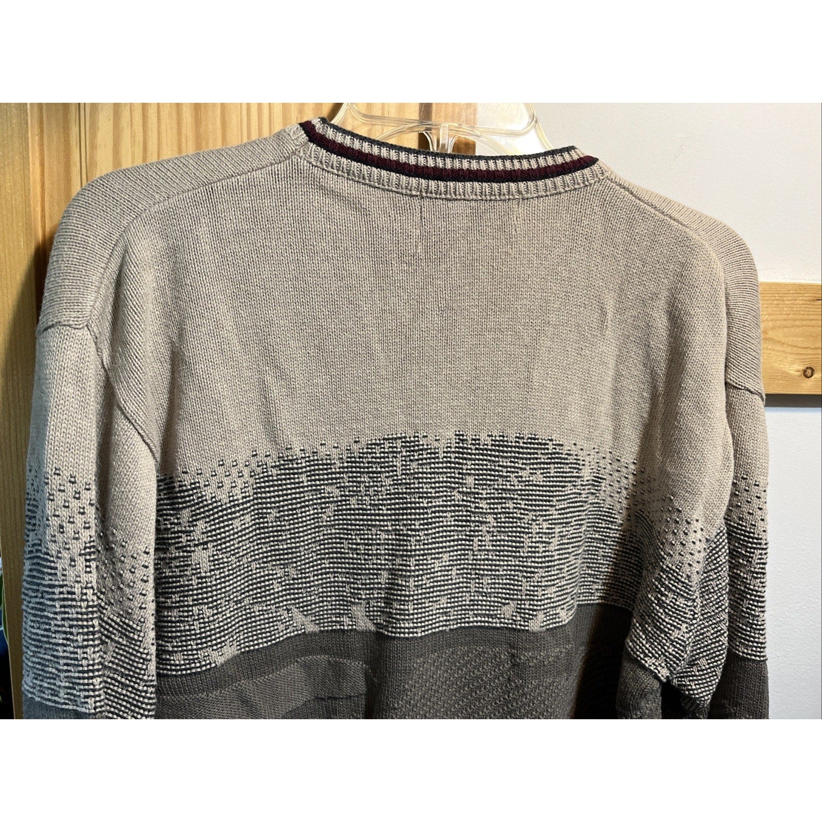 Vintage 90s Carmel Golf Embroidered Pullover Knit Sweater Size L Gray Beige USA