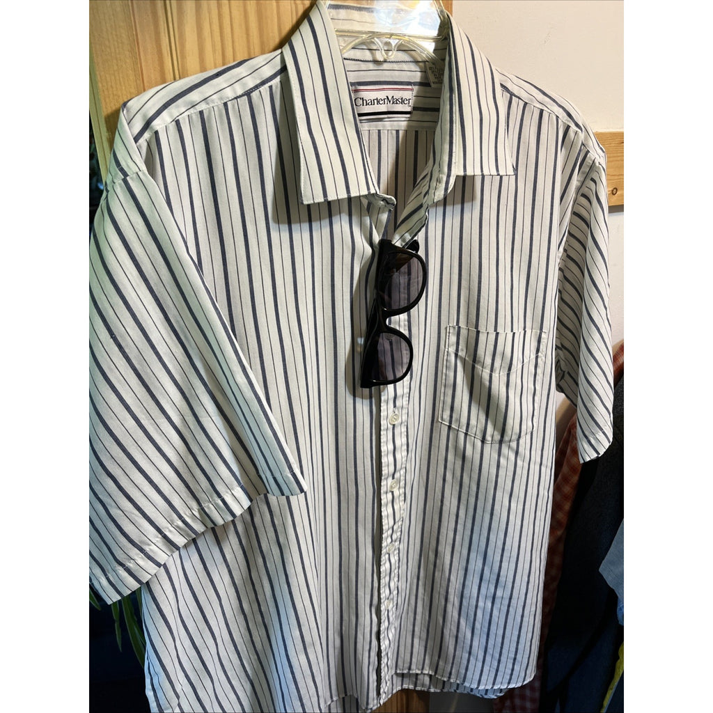 VTG Charter Master Button Short Sleeve Men’s 17 White Blue Striped Cotton Poly