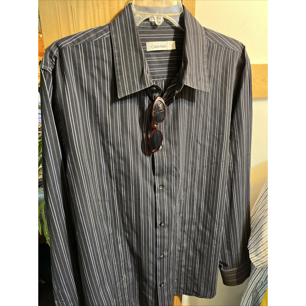 Calvin Klein Men's XL Long Sleeve Dress Shirt Blue Striped Stretch Cotton