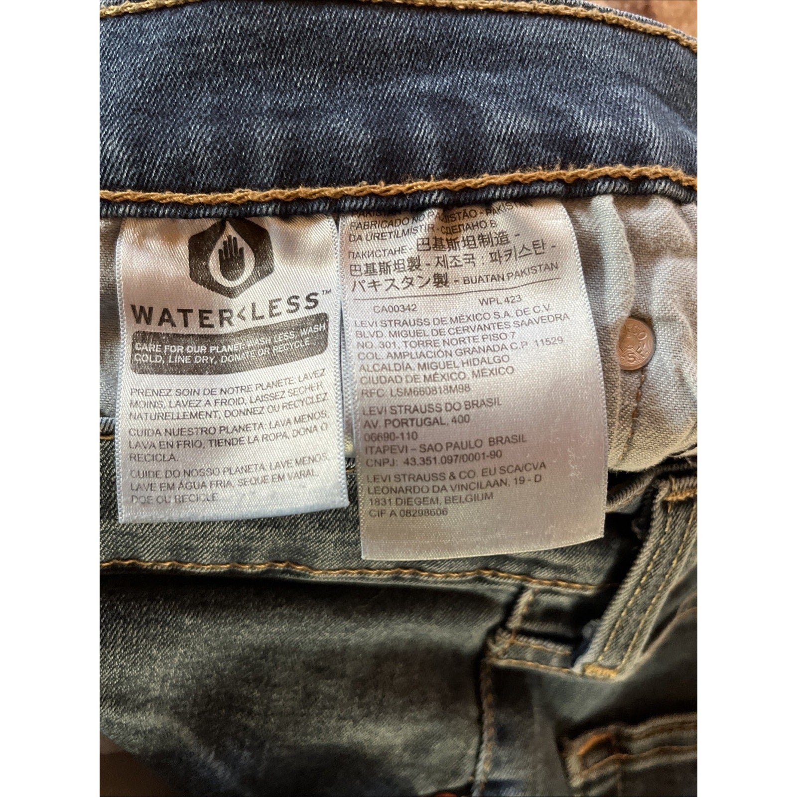 Levi's 502 jeans 32x29 men’s slim fit Blue Cotton denim Outdoor Travel Straight