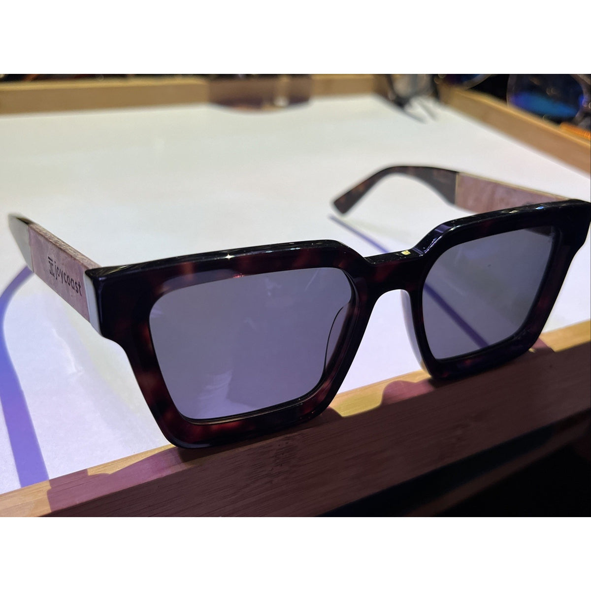 Joycoast Eyewear Walnut Sunglasses Polarized UV400 Brown Tortoise Wood Shades