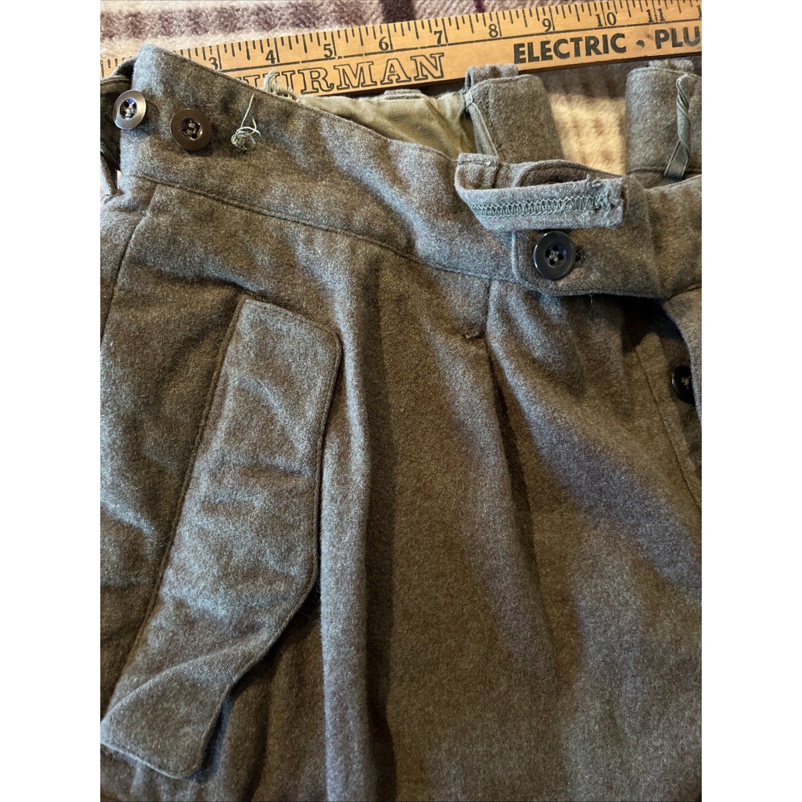 POST WW II GERMAN BUNDESWEHR WINTER WOOL GREEN PANTS SPORTRA ARNSTORF 34x30 VTG