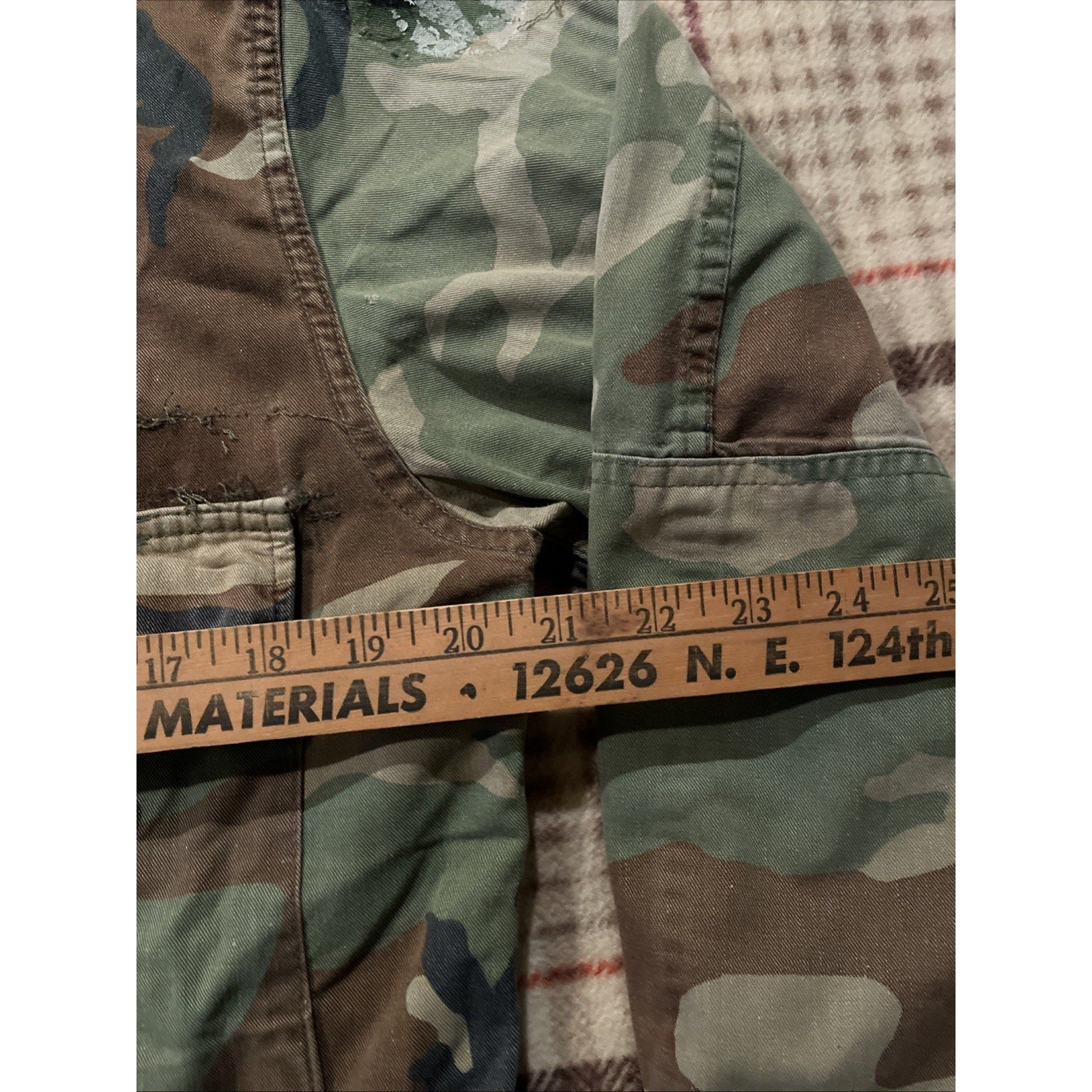 VTG US Military Jacket Mens Medium Green Woodland Camo Army Surplus Field Jacket