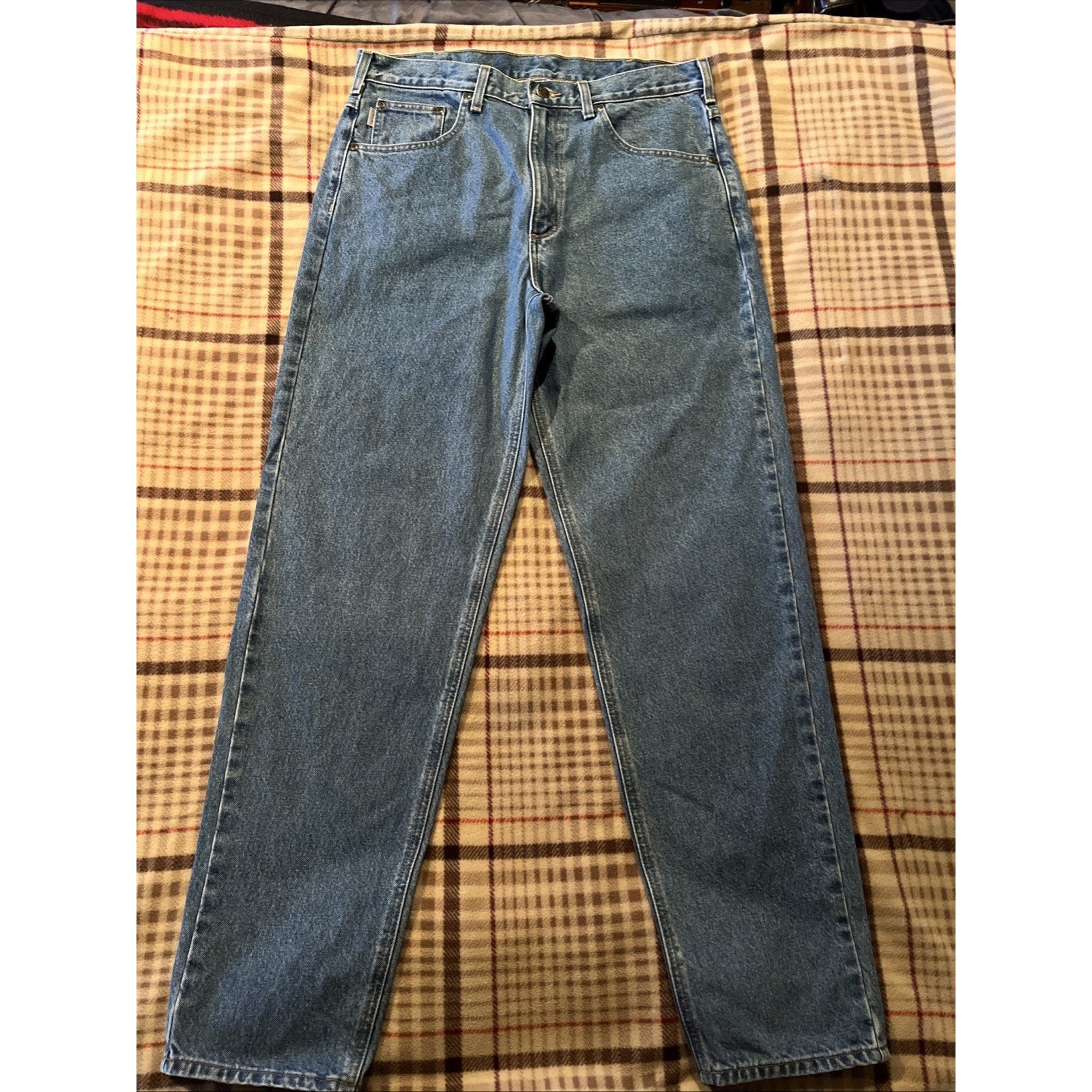 Carhartt B17 Jeans Men’s 36x34 Denim Med Wash Workwear Travel Outdoor Blue Cotton