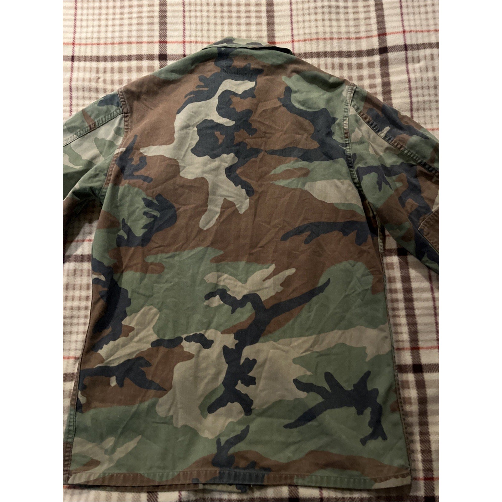 VTG US Military Jacket Mens Medium Green Woodland Camo Army Surplus Field Jacket