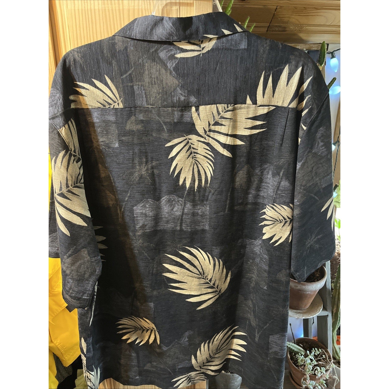 Havana Jack's Cafe Hawaiian Shirt Mens XL 100% Silk Washable Black Floral Tropic