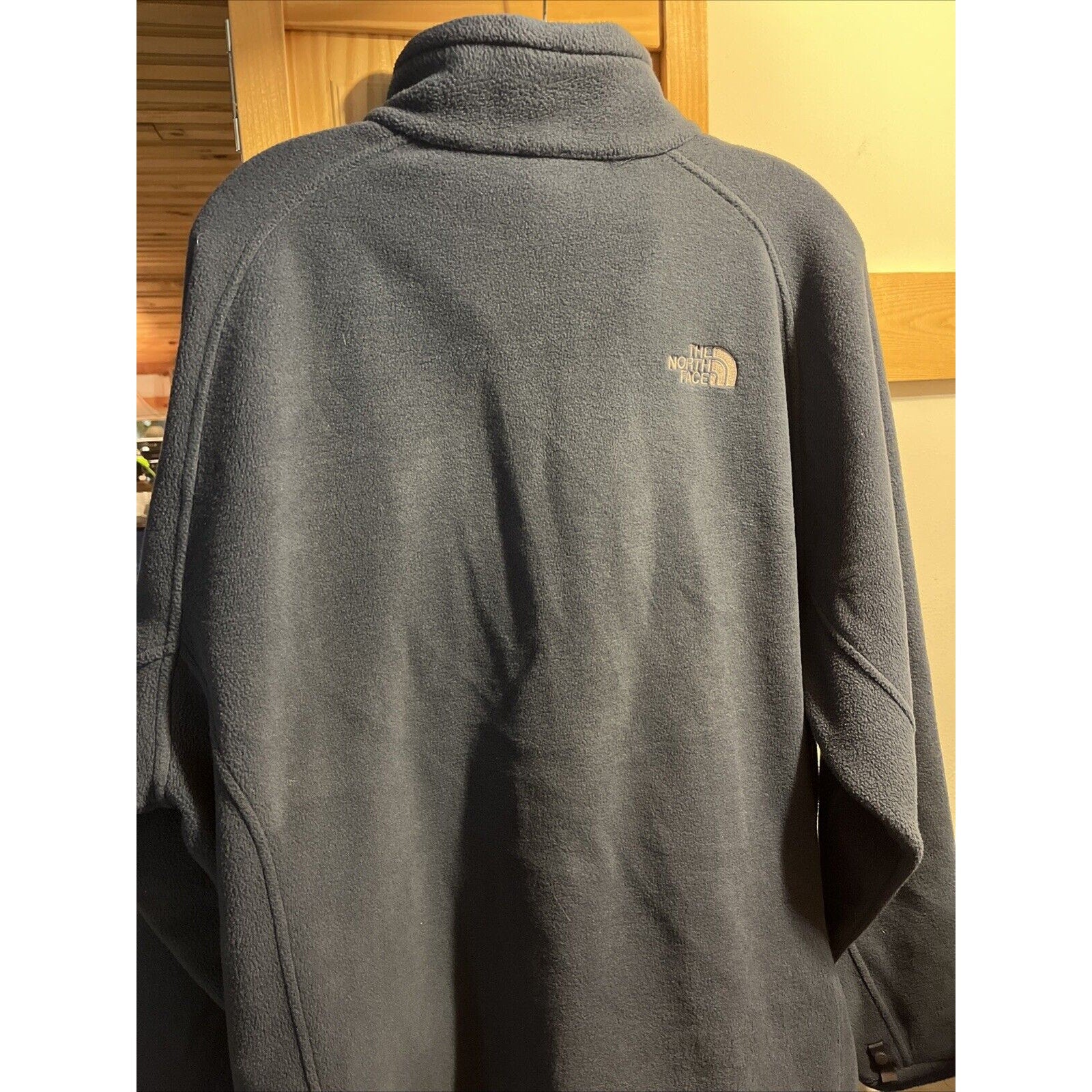 The North Face Men’s XL Blue Long Sleeve Full Zip Polyester Fleece Jacket Travel