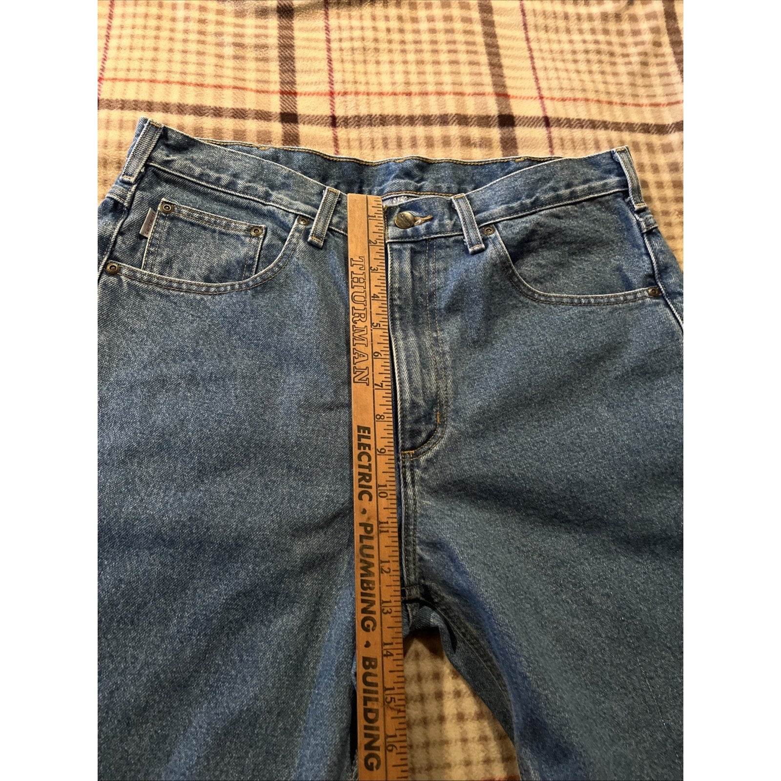 Carhartt B17 Jeans Men’s 36x34 Denim Med Wash Workwear Travel Outdoor Blue Cotton