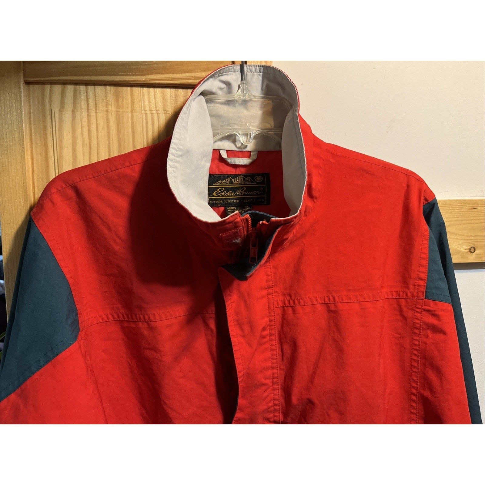 Vintage 90s Eddie Bauer Gore-Tex color-block anorak jacket men’s M Red Black