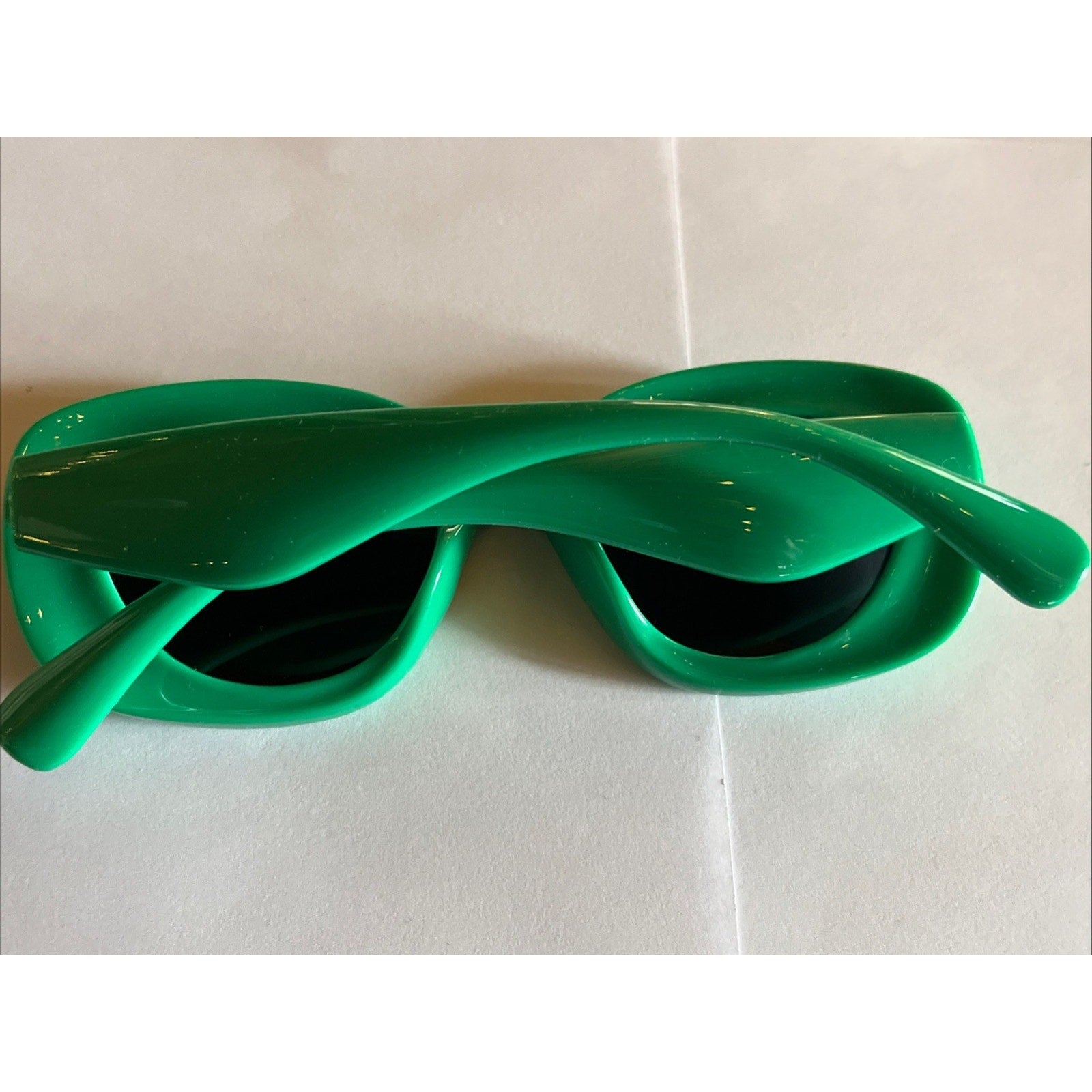 VANLINKER VL 9742 Trendy Retro Sunglasses Womens Retro Frame Green 44-30-145