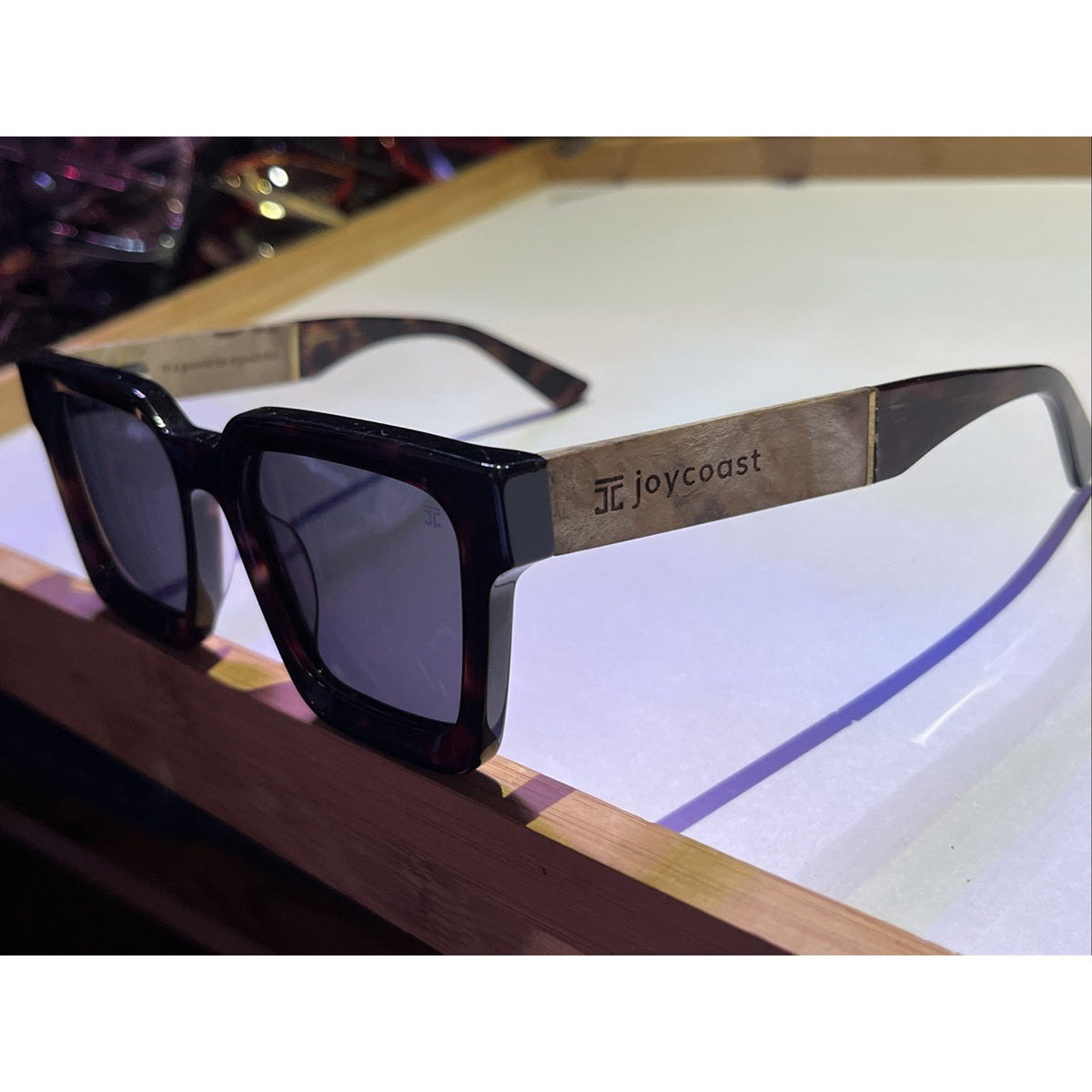 Joycoast Eyewear Walnut Sunglasses Polarized UV400 Brown Tortoise Wood Shades