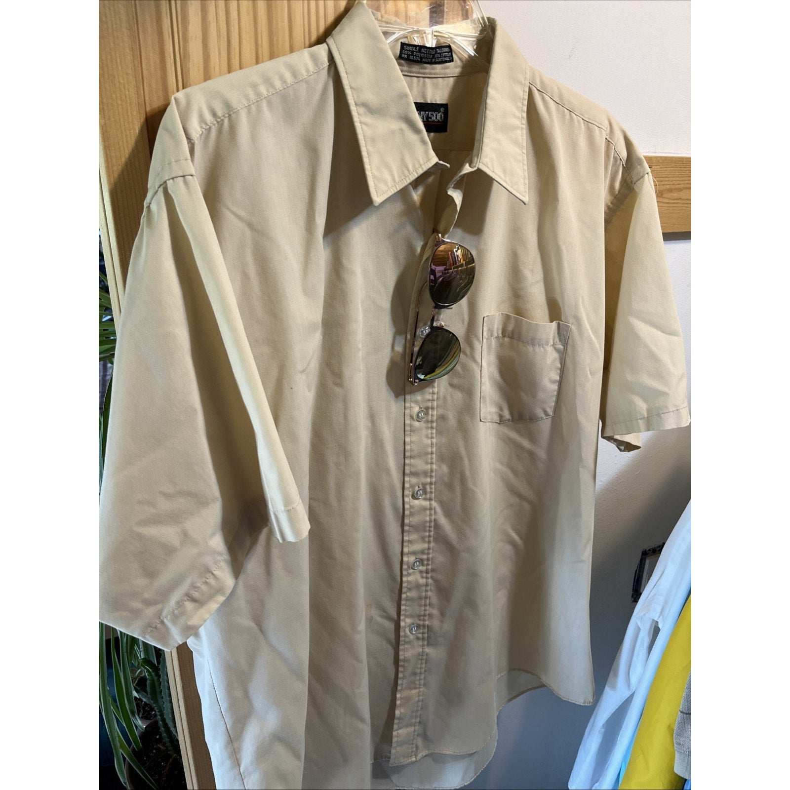 Vintage Botany 500 Mens Short Sleeve Dress Shirt Size 17 XL Brown Button Up