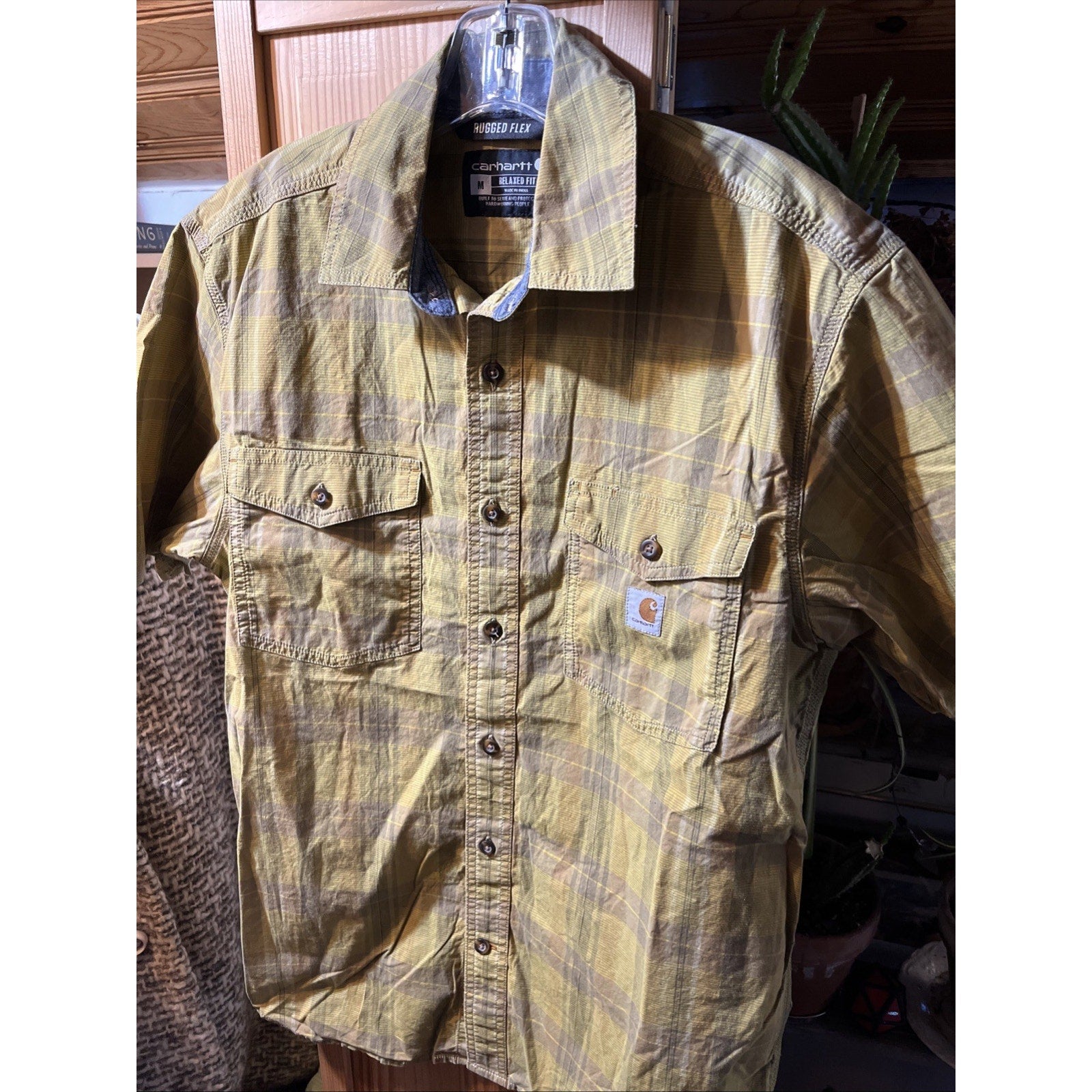 Carhartt Shirt Mens Medium Green Plaid Rugged Flex Short Sleeve Button Front