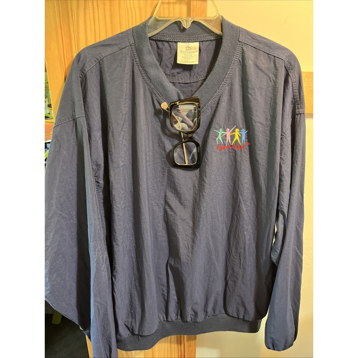 Vintage Munsingwear Celebrate 2000 L Navy Sweatshirt Pullover Golf Windbreaker