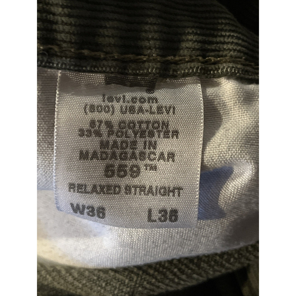 VTG Levi's 559 Relaxed Straight Corduroy Pants Mens 35x35 Olive Green 5 Pocket