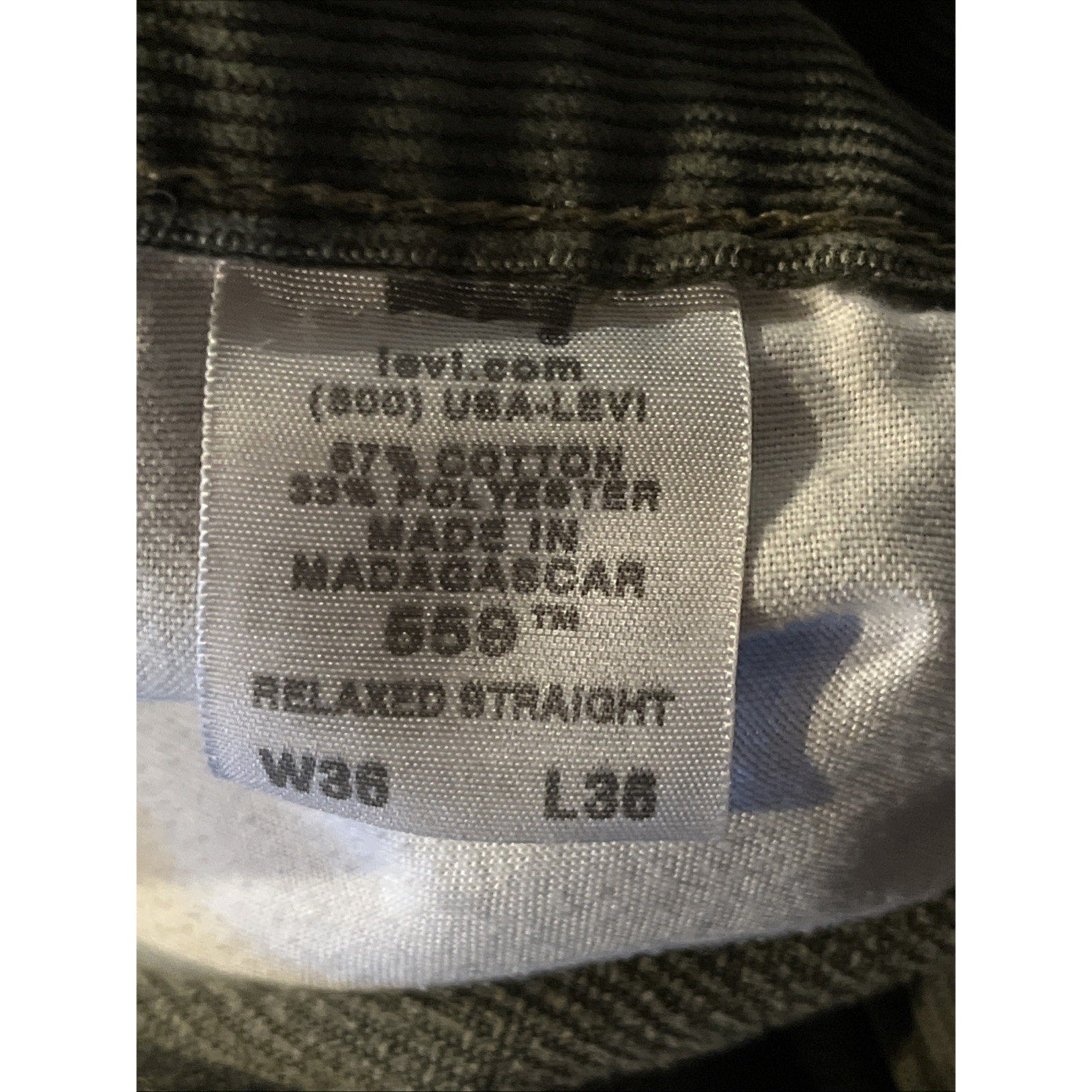 VTG Levi's 559 Relaxed Straight Corduroy Pants Mens 35x35 Olive Green 5 Pocket