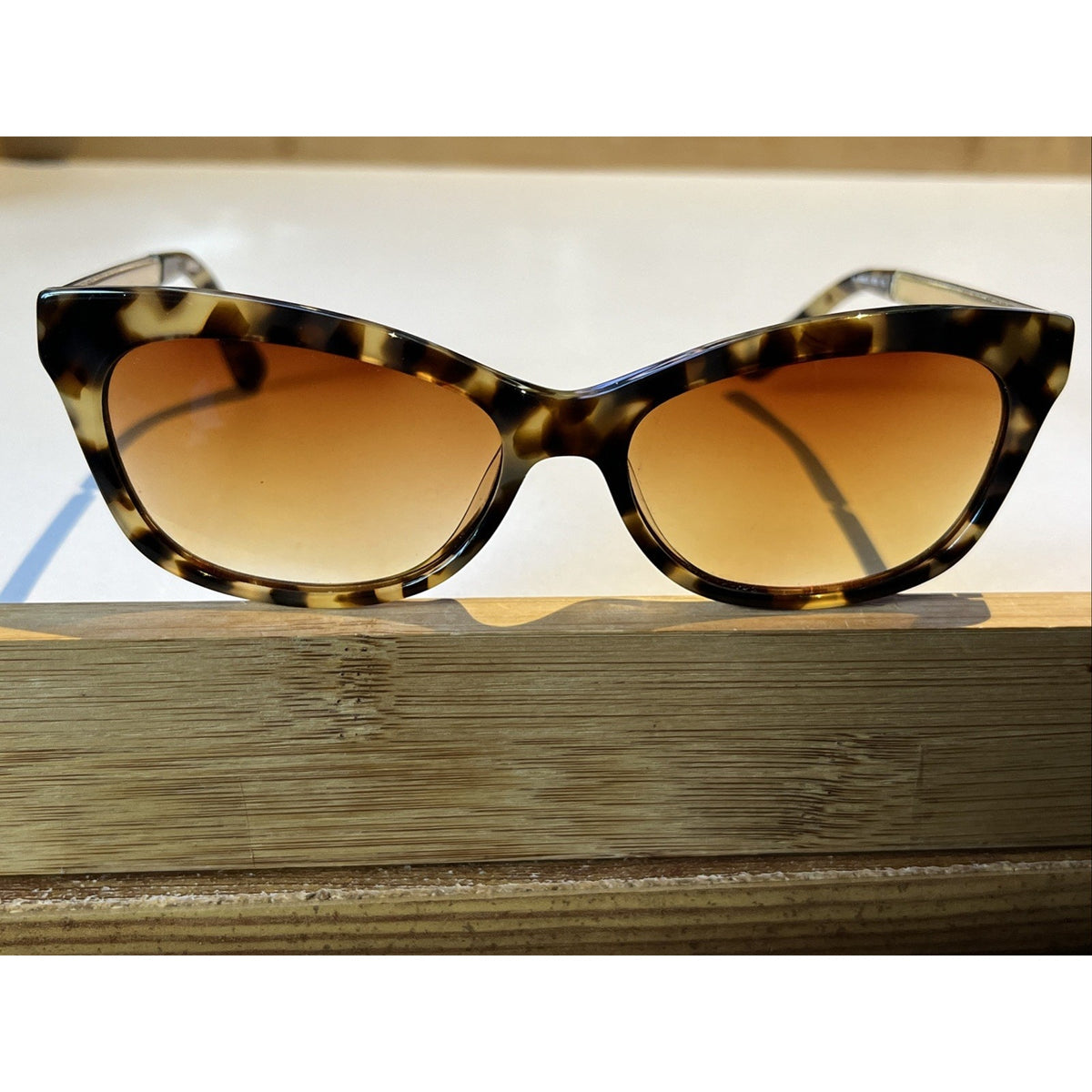 Bobbi Brown THE ISABELLA Brown Tortoise 52-15-135 Women's Eyewear Frames Only