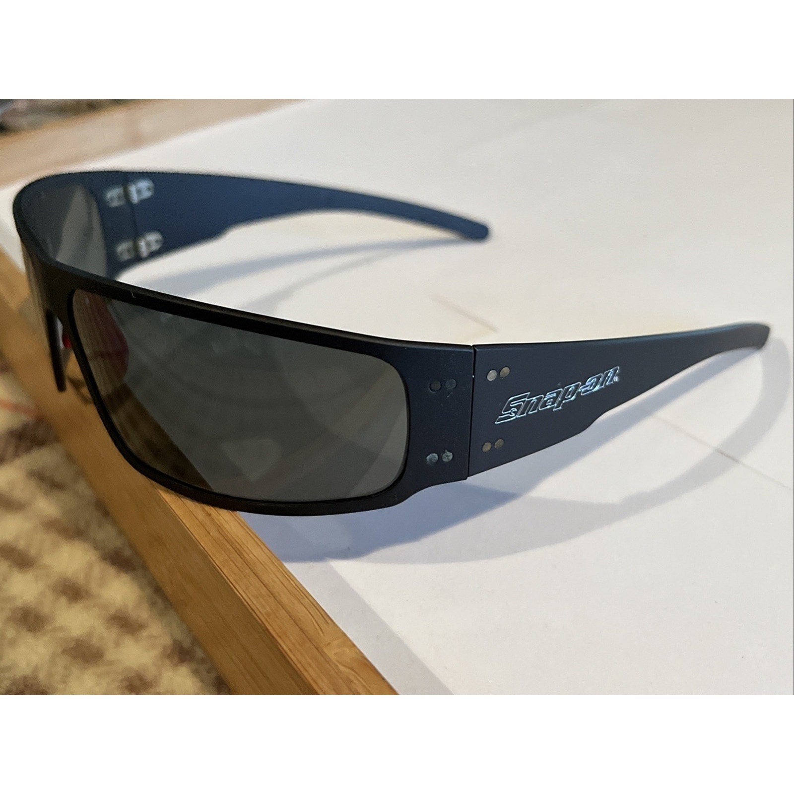 Snap On Tools Sunglasses Aluminum Frame Polarized Charcoal Gray Made In USA
