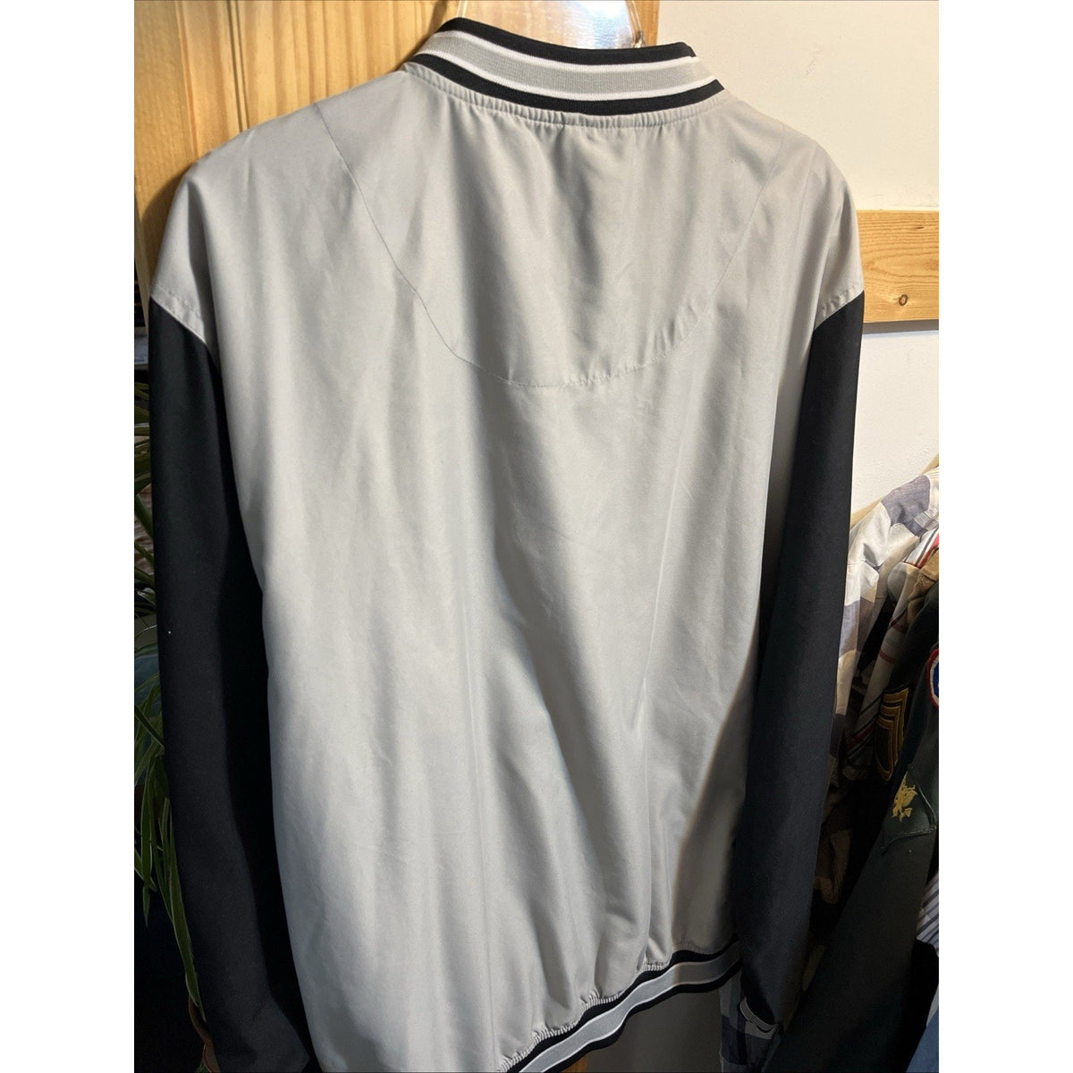 Vintage Reebok Pullover Jacket Mens L Gray Black LS Windbreaker V Neck Retro 90s