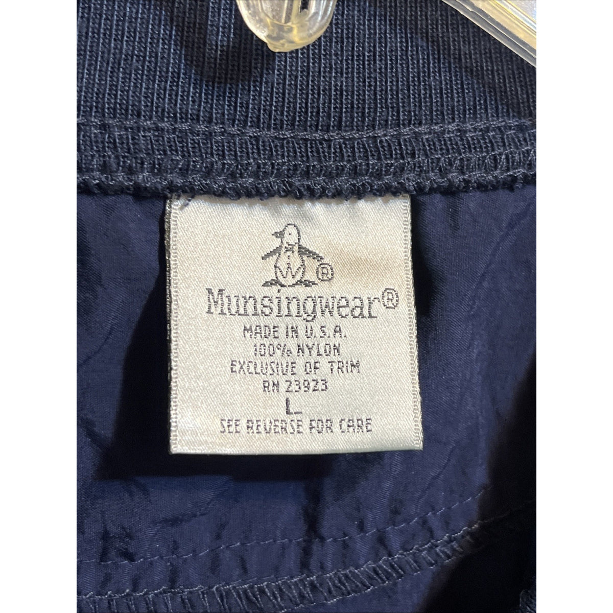 Vintage Munsingwear Celebrate 2000 L Navy Sweatshirt Pullover Golf Windbreaker