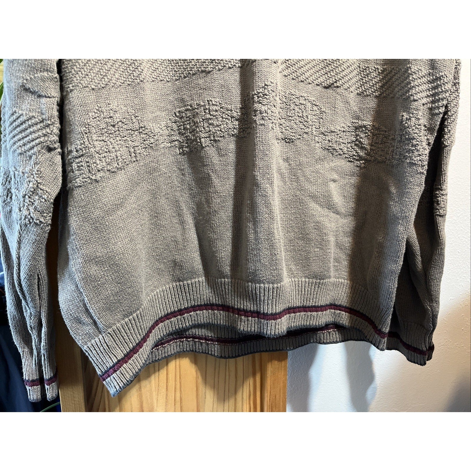 Vintage 90s Carmel Golf Embroidered Pullover Knit Sweater Size L Gray Beige USA
