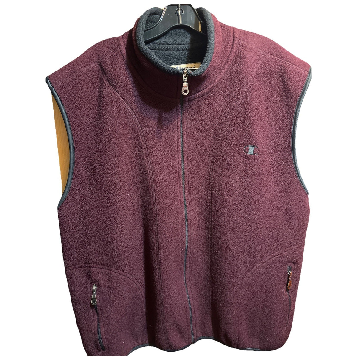 Champion Men’s Large Burgundy Red Fleece Vest Polyester Full Zip Outdoor Travel
