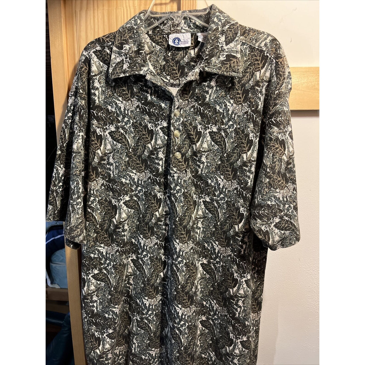 Arizona Jean Co. Men’s M Floral Short Sleeve 1/4 Button Cotton Hawaiian Shirt