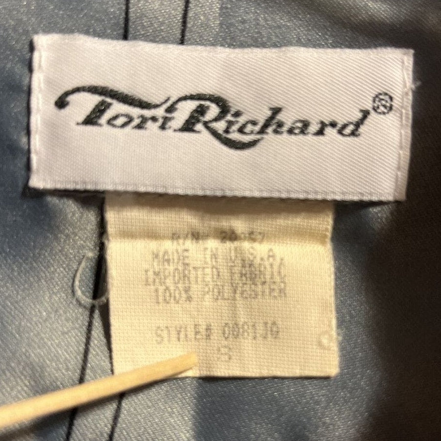 Tori Richard Vintage Men's Small Gray SS Button Down Polyester Hawaiian Shirt
