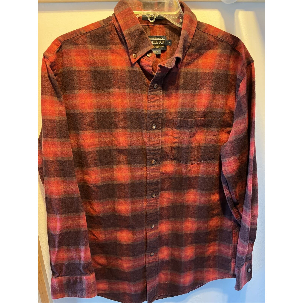 Pendleton mason men’s M red plaid long sleeve button down cotton flannel shirt