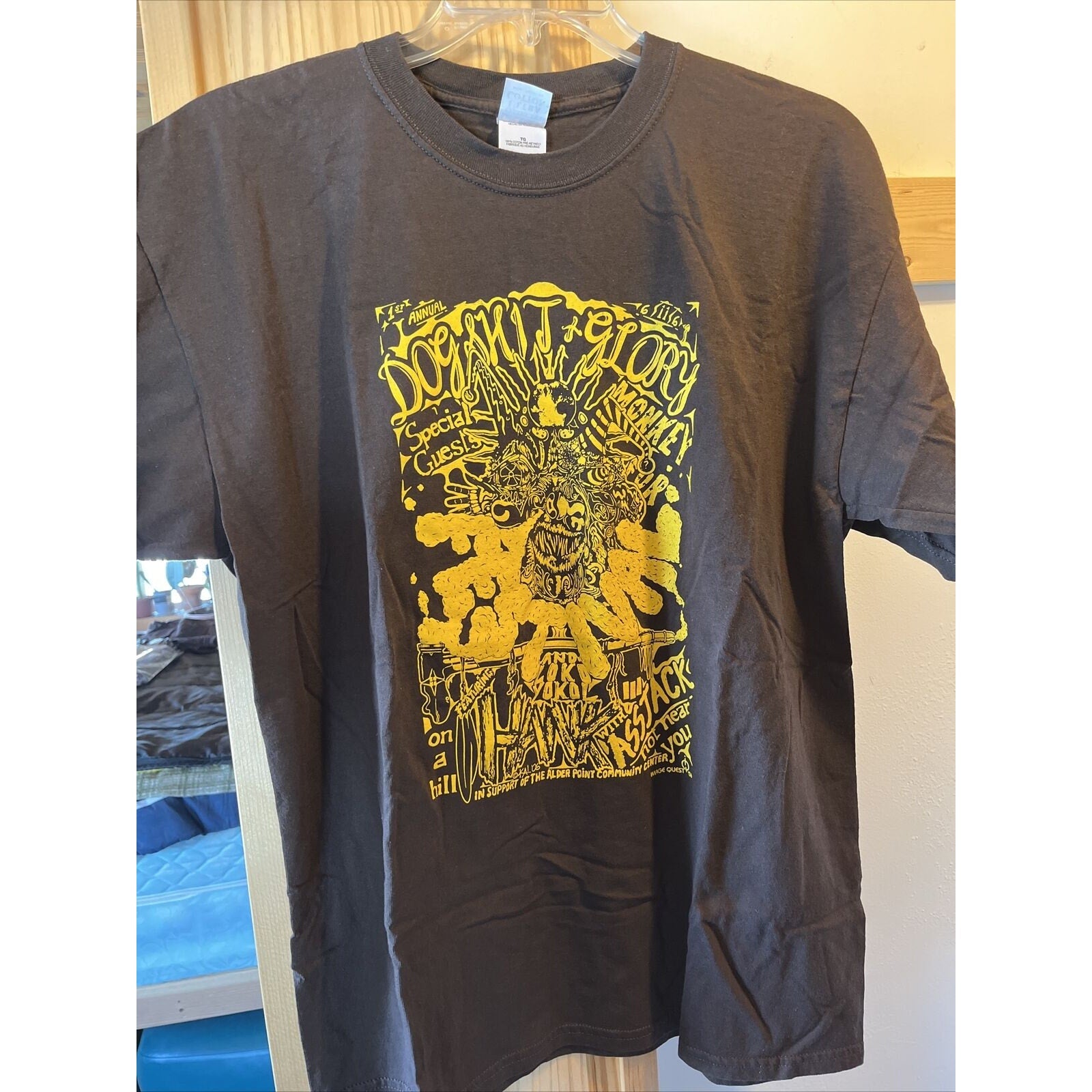 Dogsh*t & Glory Festival Unisex XL Brown HANK III Monkey Fur 2006 Concert Tee