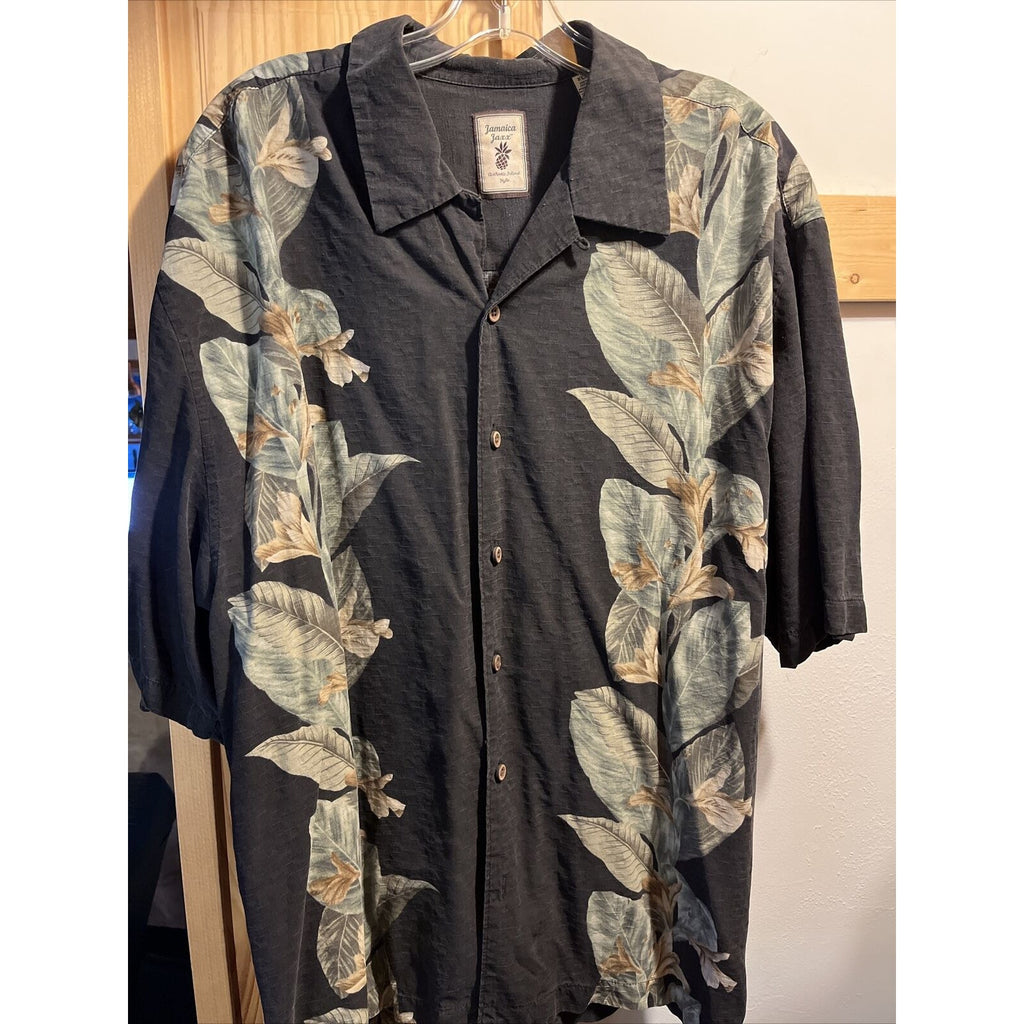 Jamaica Jaxx Men’s XL Black Floral Silk Short Sleeve Button Down Hawaiian Shirt