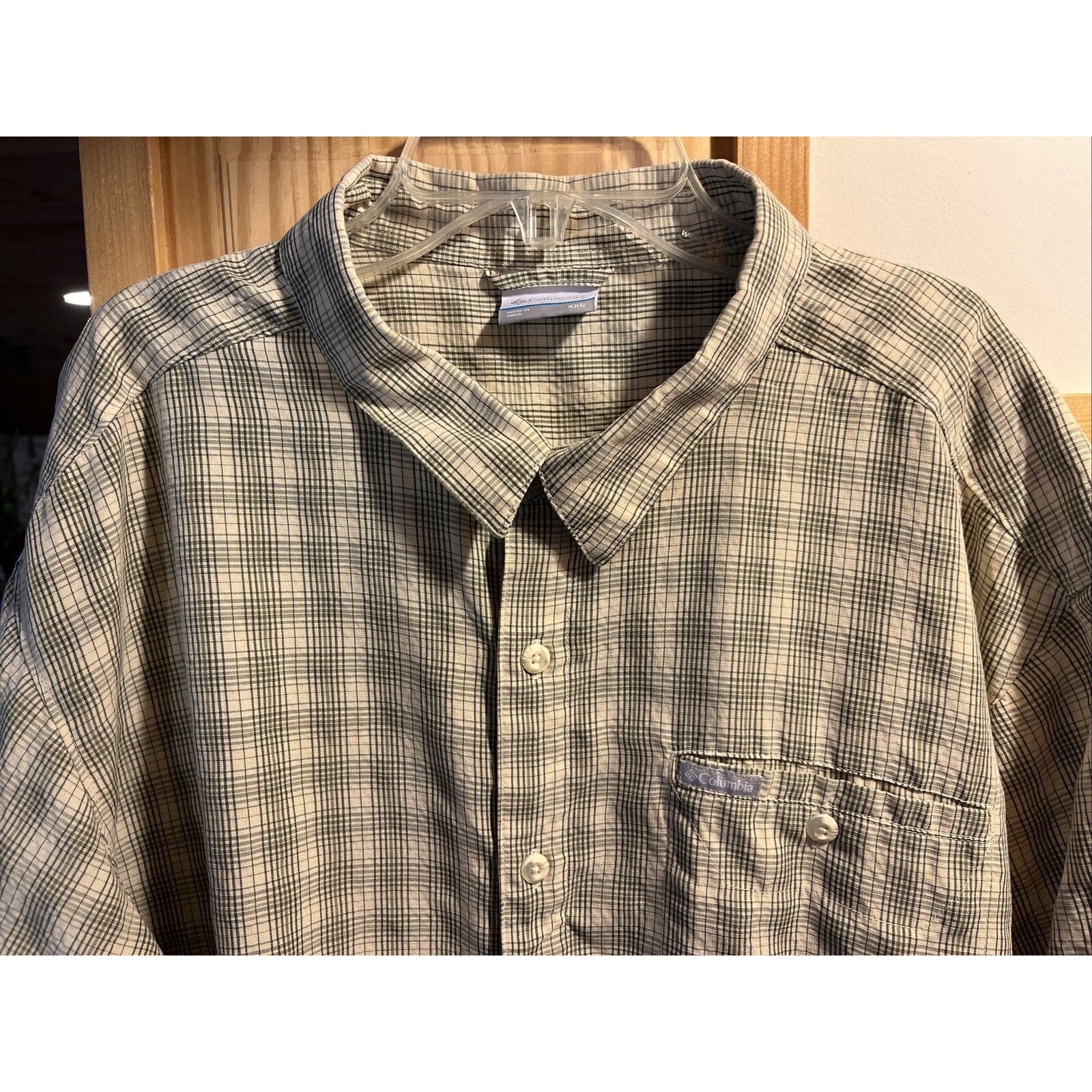 Columbia Sportswear Men’s XXL Beige Check Short Sleeve Button Down Cotton Shirt